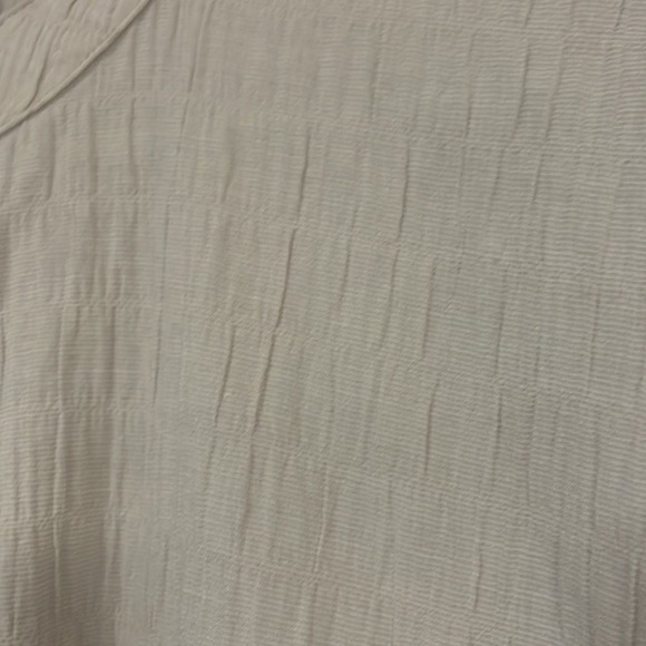 CJ Banks Women's Oatmeal/tan button down top/blouse, 1X, 3/4 sleeves, like new - Picture 6 of 7